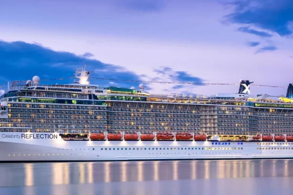 Celebrity_Reflection-1920x660