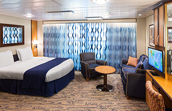 royal-jeweloftheseas-cabin2